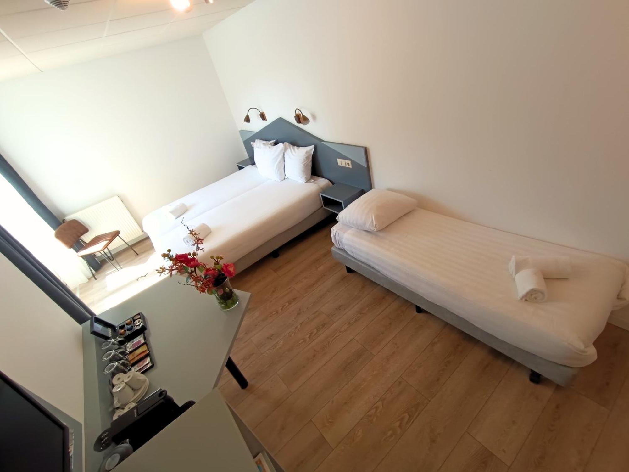 Hotel Den Burg Kültér fotó