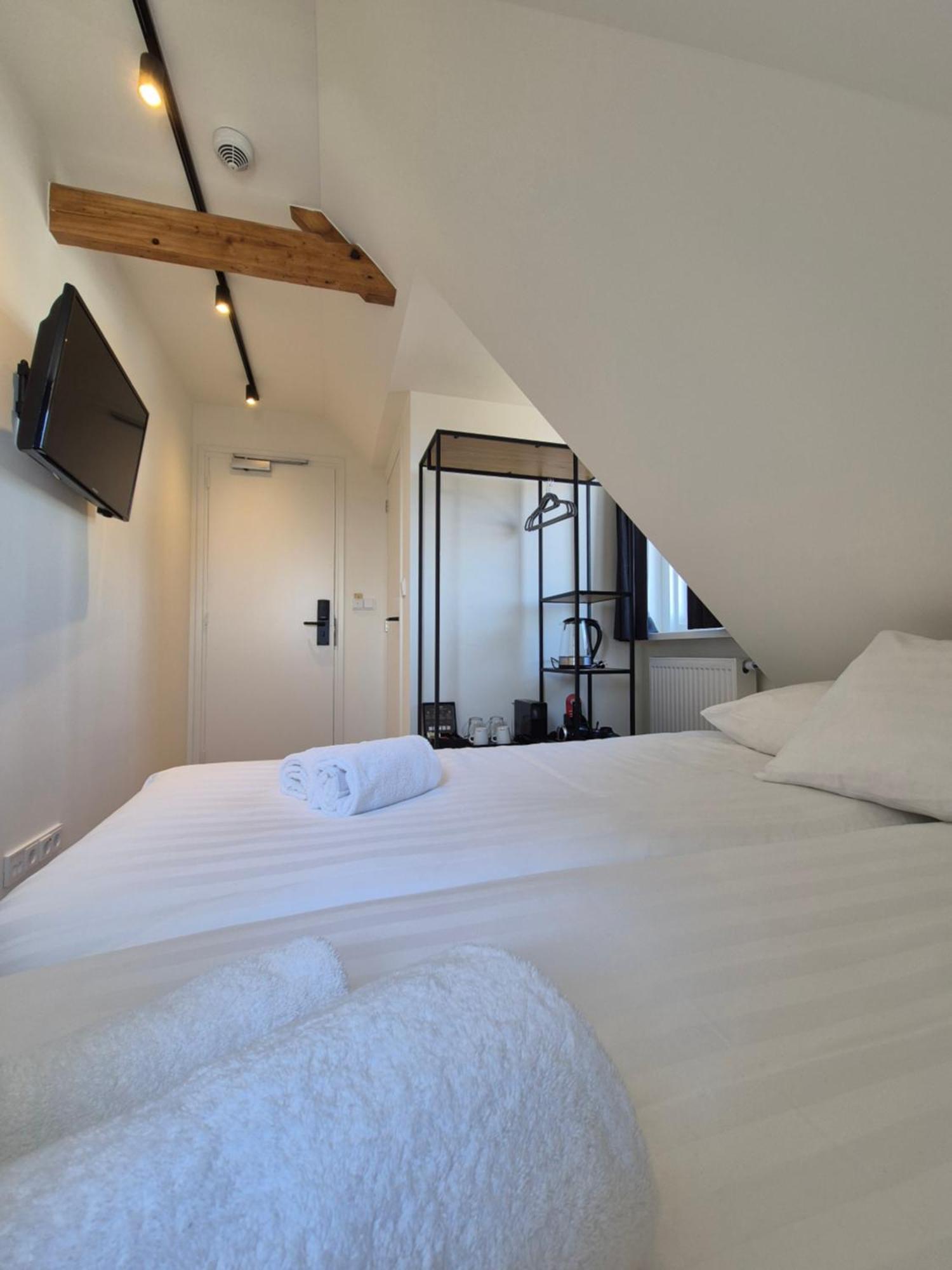 Hotel Den Burg Kültér fotó